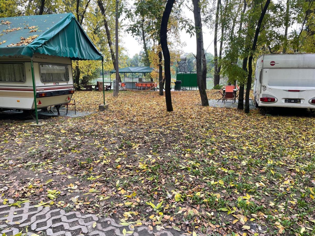 Tisza-Beach Wild Camping 5 Szeged Luaran gambar