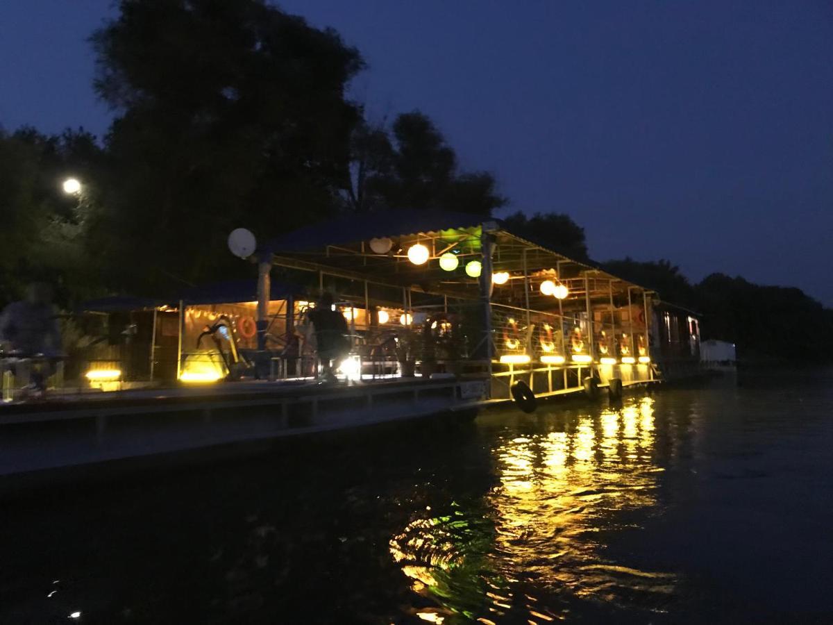Tisza-Beach Wild Camping 5 Szeged Luaran gambar