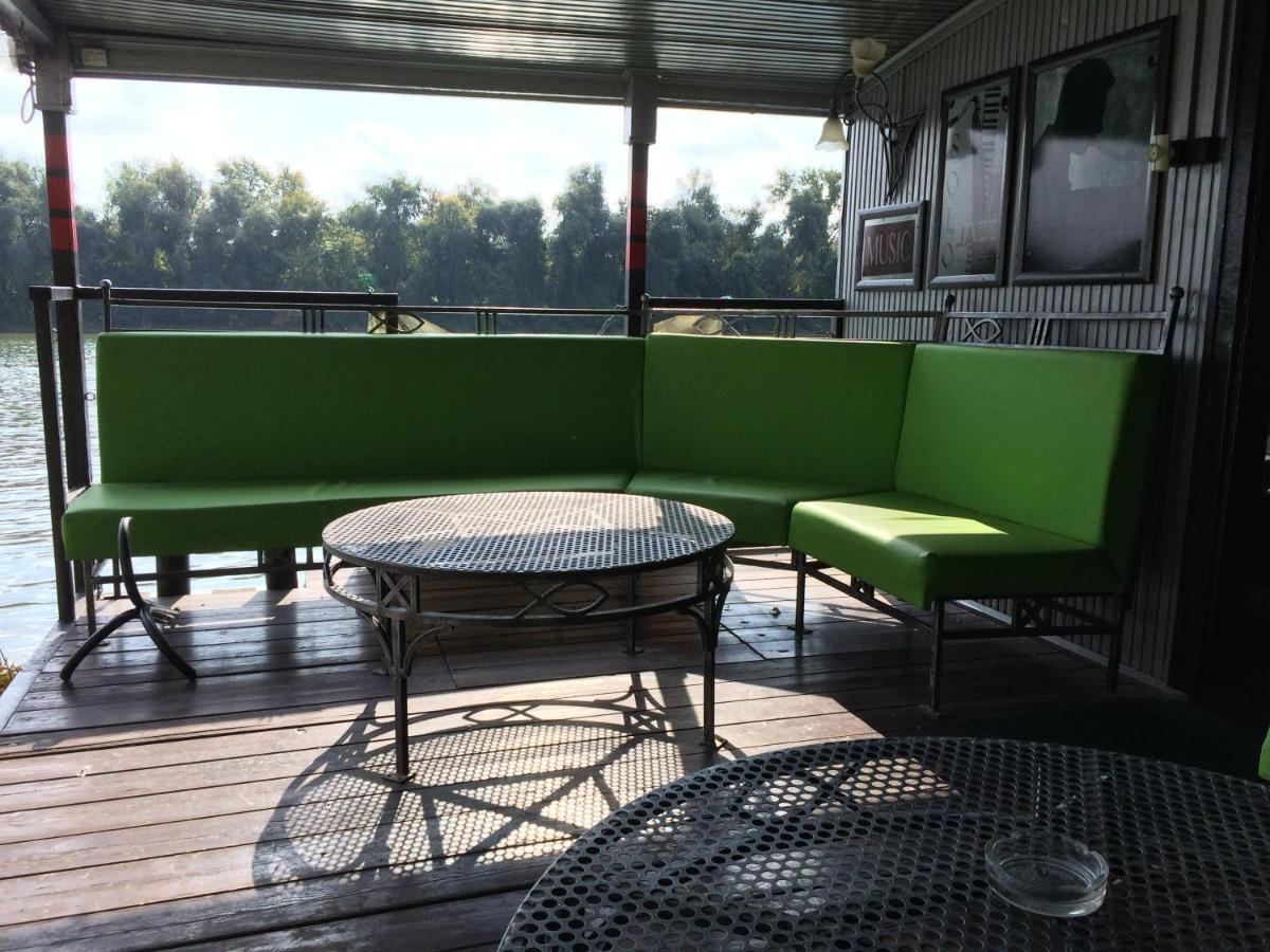 Tisza-Beach Wild Camping 5 Szeged Luaran gambar